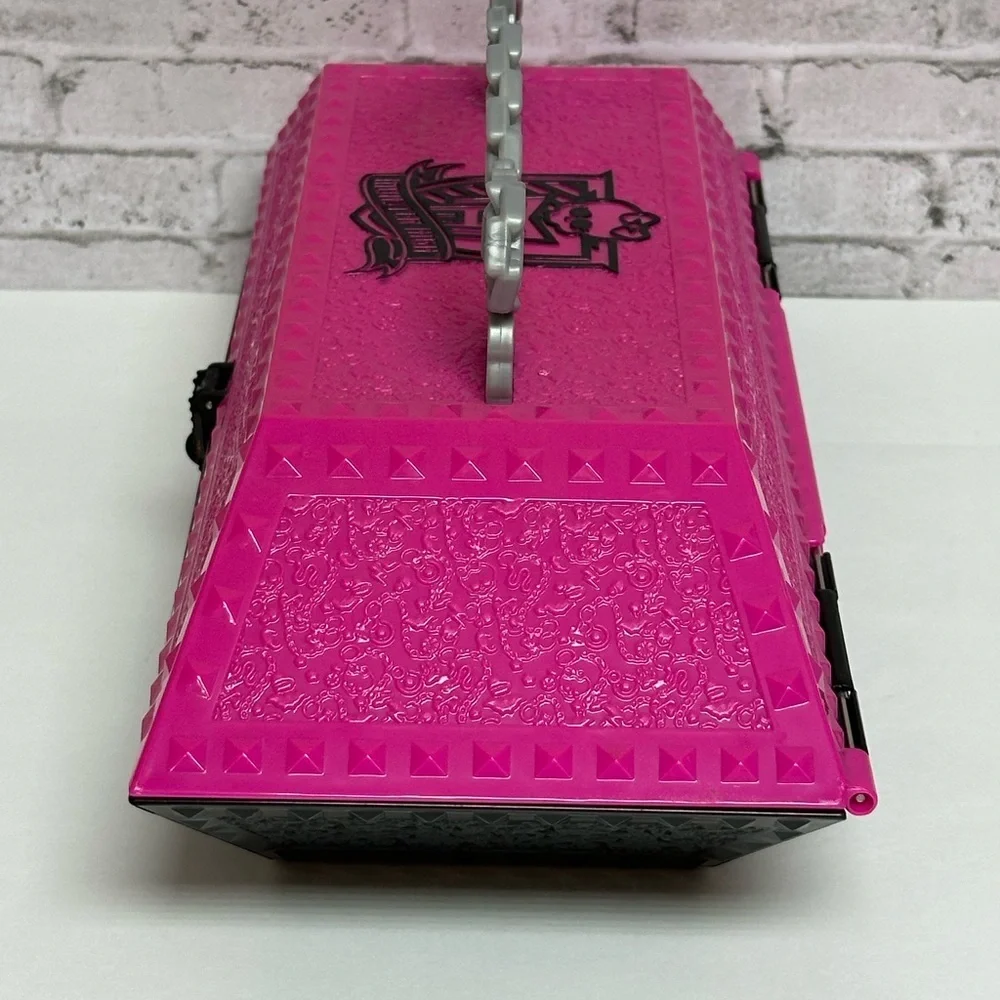 Monster High Authentic Create a Monster Design Lab 2011 Pink Black Coffin Only